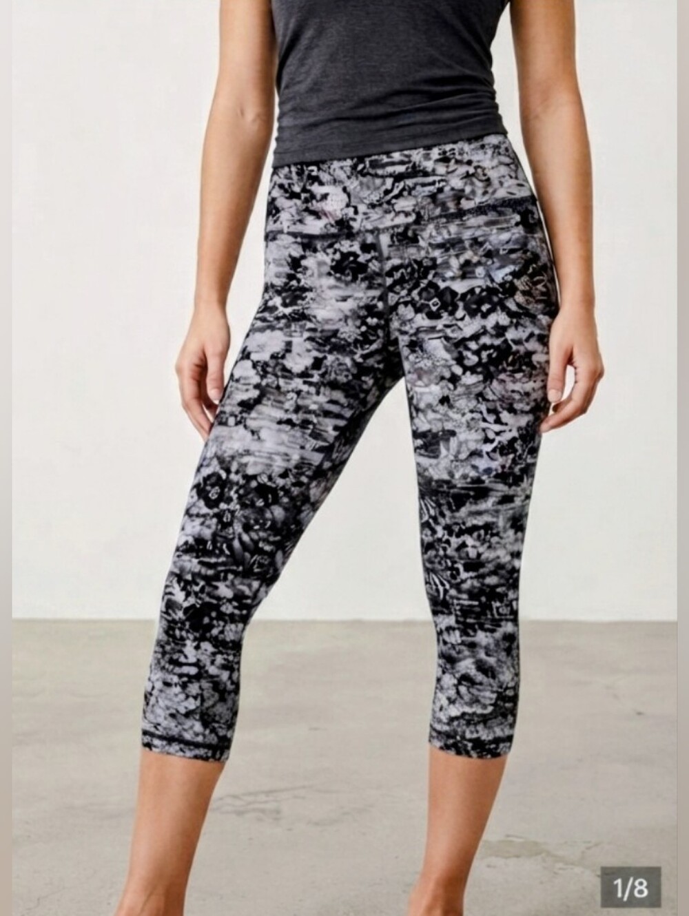 NWOT Lululemon High Waisted Black Grey Lace Floral Leggings Size 4